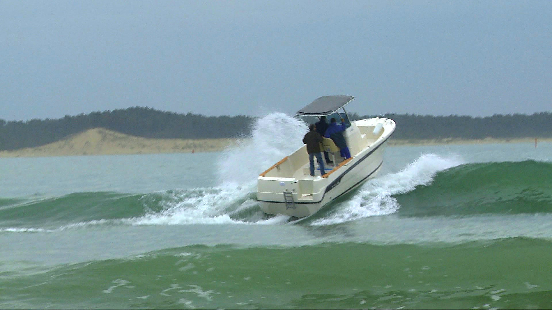 Судовой дизель Nanni T4.205 для катера Ostrea 700 Open T-Top