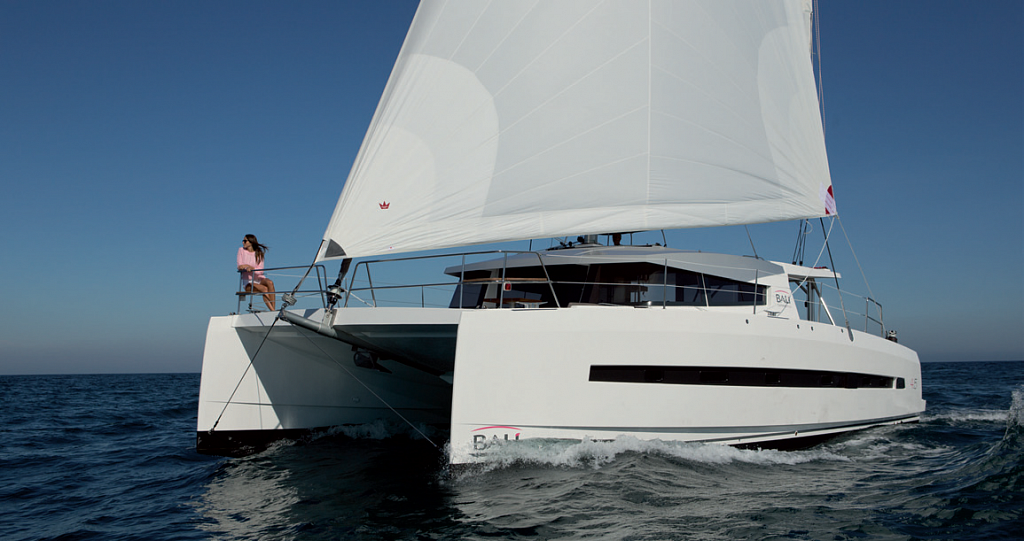 Оснащение парусного судна двумя судовыми дизелями Nanni N4.50.