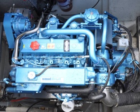 Фотоотчет с установки судового дизеля Nanni